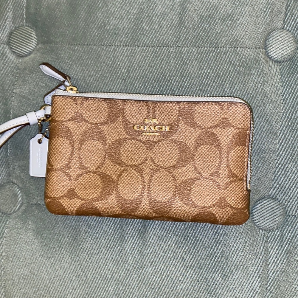 Coach Double Zip Wristlet